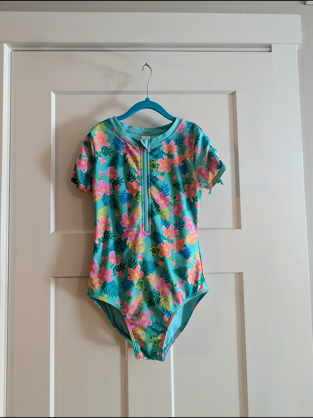 Cat & Jack Teal Floral Girls One-Piece Swimsuit Size 10/12 Like New